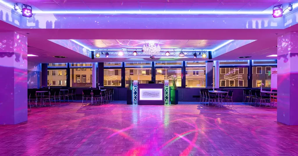 Ob Kindergeburtstag, Disco oder Tanzkurs. Die modernen vier Tanzsäle in der Tanzschule Hoffmann in Braunschweig lassen keine Wünsche offen.